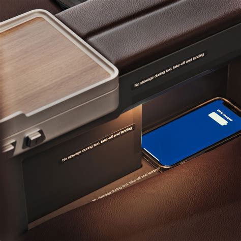 Qantas A220 Business Class 的图像结果