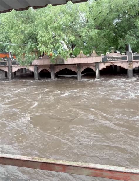 Red Alert in Gujarat: Heavy Rains Flood Saurashtra, Temple Submerged ...