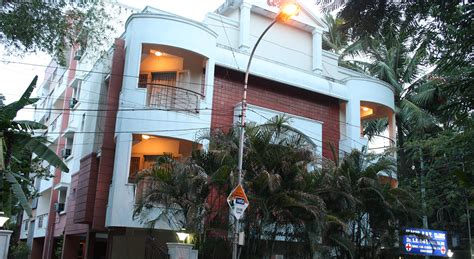 Crescent Homes, Adyar - in Chennai
