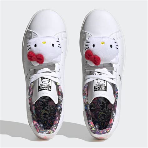 Hello Kitty adidas Stan Smith HP9656 | SneakerNews.com