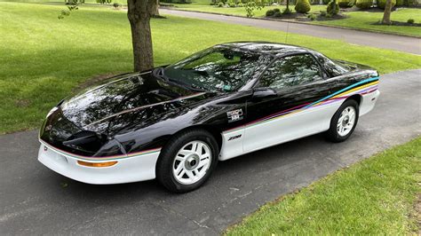 1993 Chevy Camaro Indy 500 Replica Perfectly Encapsulates the 1990s