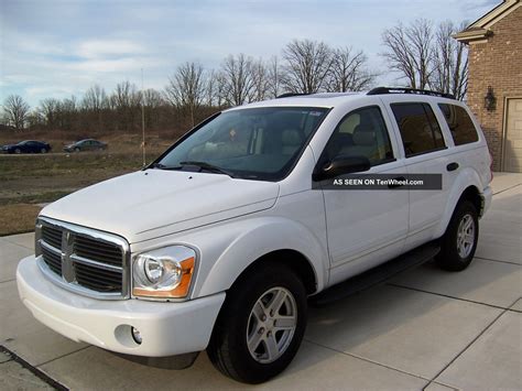 2004 Dodge Durango Slt Sport Utility 4 - Door 4. 7l