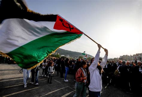 Palestinian citizens of Israel protest over crime wave
