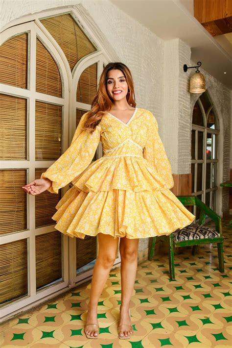 Short Floral Printed Yellow Dress – Label Aditi Hundia