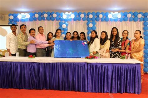 Valsad SBI's Spec. A farewell ceremony was held for the assistant ...