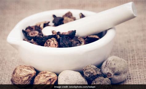 हेल्‍दी डाइजेस्टिव सिस्‍टम के लिए कारगर हैं ये 5 जड़ी-बूटियां | 5 Herbs ...