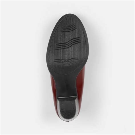 Buy Mochi Women Maroon Formal Pumps Online | SKU: 31-444-44-37 – Mochi ...