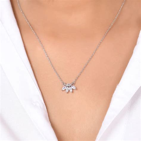 925 Silver Necklace Set for Women | Pure Silver Necklace Online | Roovi