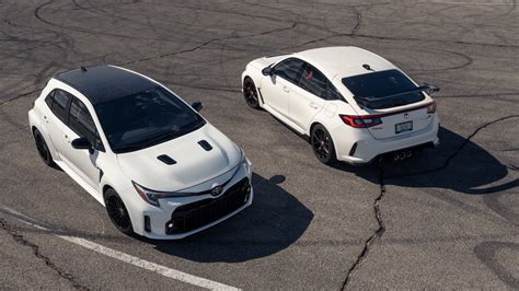 2023 Honda Civic Type R vs. Toyota GR Corolla: Hot Hatch Comparison Test!