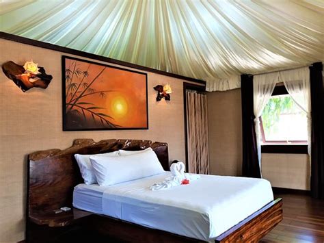 DIPUDO PRIVATE ISLAND RESORT (Divilacan) - Villa Reviews & Photos ...