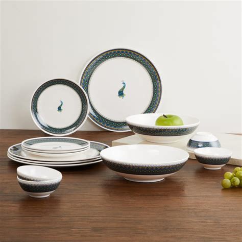 Buy Victor Printed Melamine Dinner Set- 14 Pcs. from Home Centre at ...