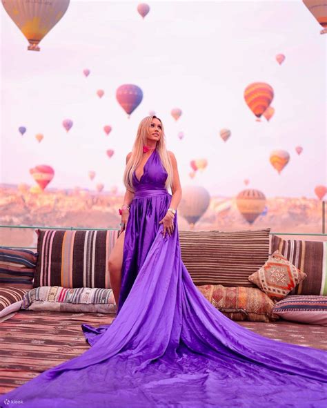 Classic Car and Balloon Chasing in Cappadocia - Klook India