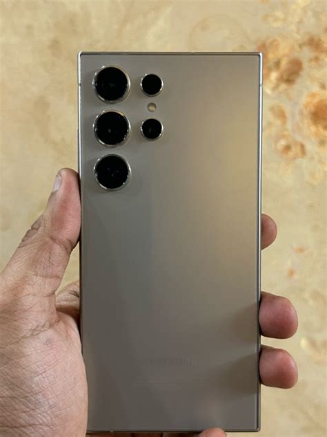 5 Best Samsung Galaxy S24 Ultra Alternatives To Consider In 2025 ...