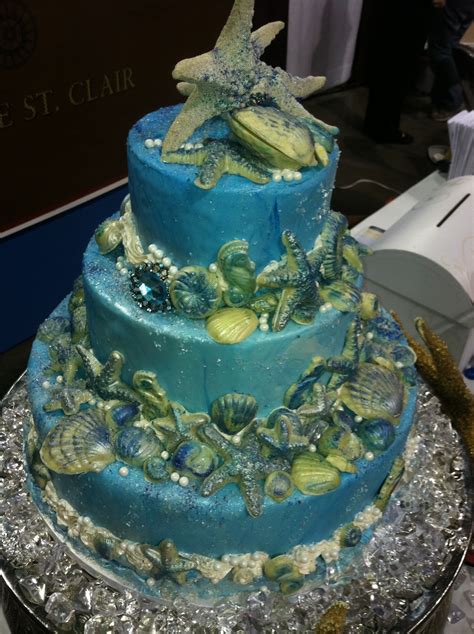 Wedding cake created by MacRay Harbor Pastry Chef Shelley Hein ...