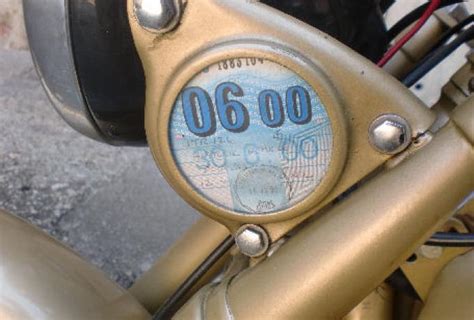 Douglas 90+ | BRITISH Only Austria Fahrzeughandel GmbH