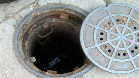 Suffocation Kills Three Workers in Septic Tank in Mumbai - The Wire