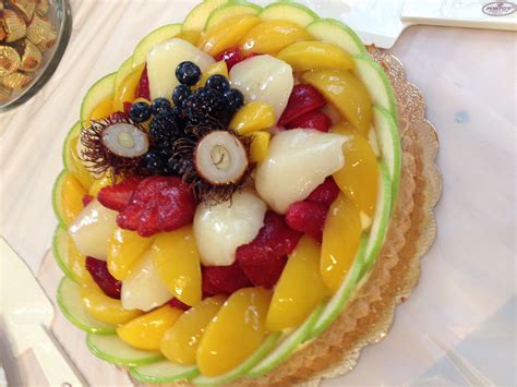 fresh fruit tart portos