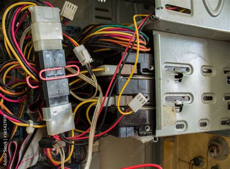 Inside Old Computer 的图像结果