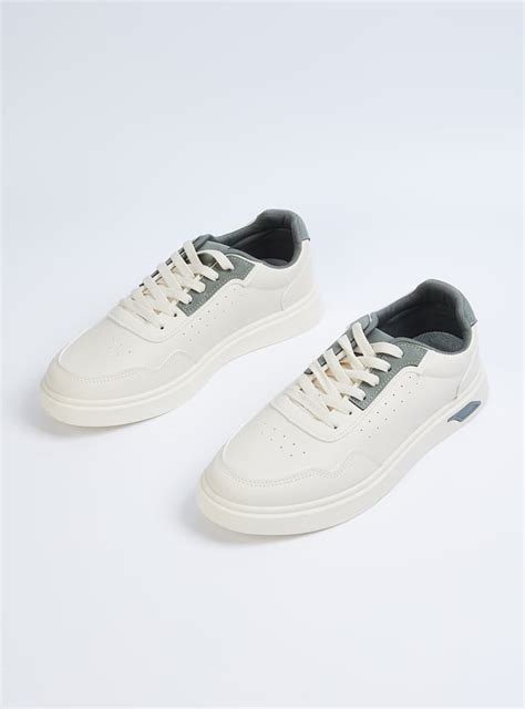 Buy Men Perforations Lace Up Sneakers Online at just Rs. 799.0 ...