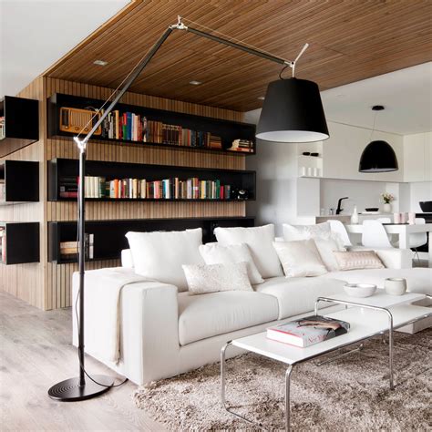 Artemide - Tolomeo Mega LED floor lamp | Connox