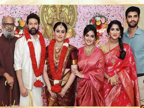 Unseen pictures from Aravind Raja-Meera's wedding in 'Manampole ...