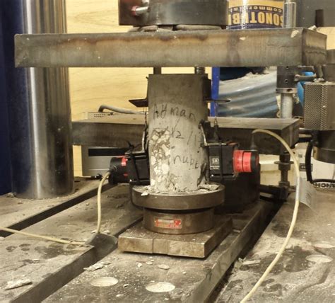 Compression Leak Test Setup 的图像结果