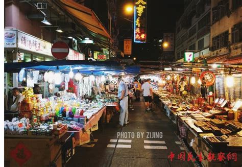 Authentic urban and rural life in China 实拍上海最大的旧货地摊市场，什么宝贝都有，很多人不知道在哪 ...