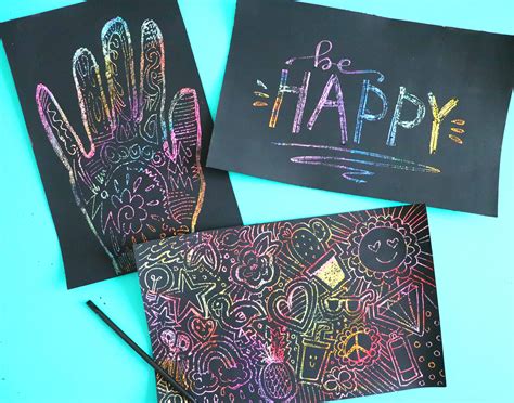 Black Scratch art diy - A girl and a glue gun