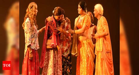 Play ‘Rangeeli Bhagmati’ raises a question on the rights of transgender ...