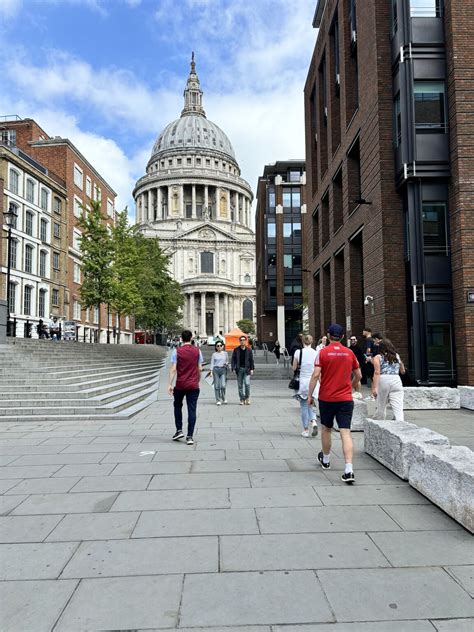 Holly Payling on LinkedIn: It was great to get out of the office yesterday for our Buzzacott expat…