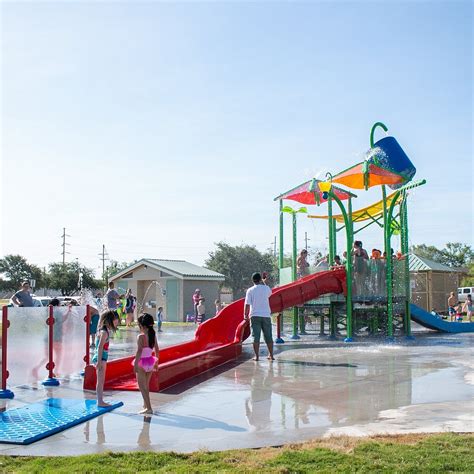 Redbud Splash Pad (Abilene): All You Need to Know BEFORE You Go