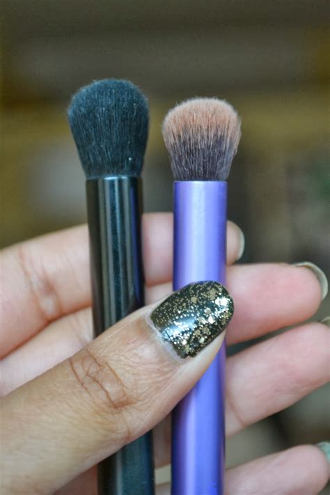 MISSY IN THE MIRROR: The Menu - My favourite Elf Brushes