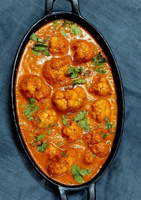 Cauliflower In Red Gravy Recipe by Geeta Godhiwala - Cookpad