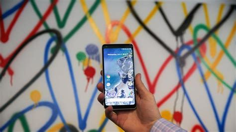 Google starts investigation into Pixel 2 XL display burn-in problem (HT ...