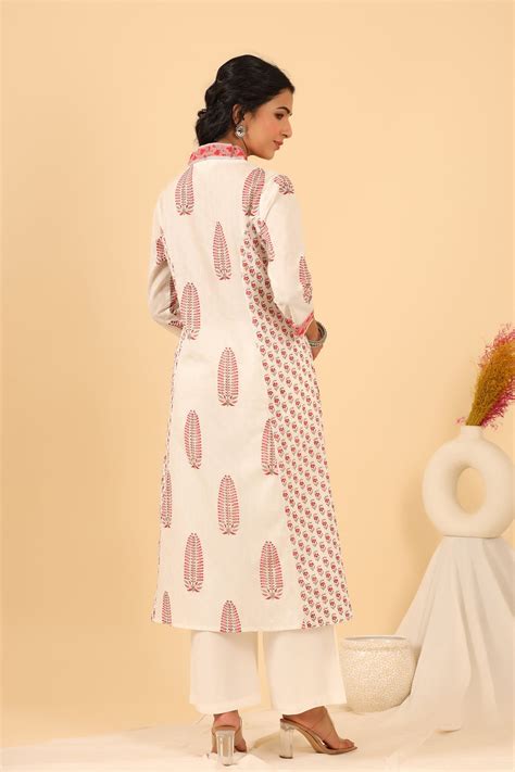 Buy Firdous Nishat Bootah A Line Cotton Kurta Online | Shahenaz India