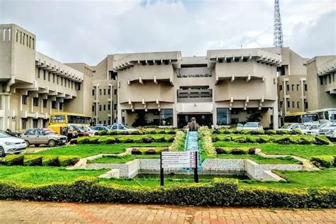 SDM College of Dental Sciences and Hospital Dharwad Campus: Photos ...
