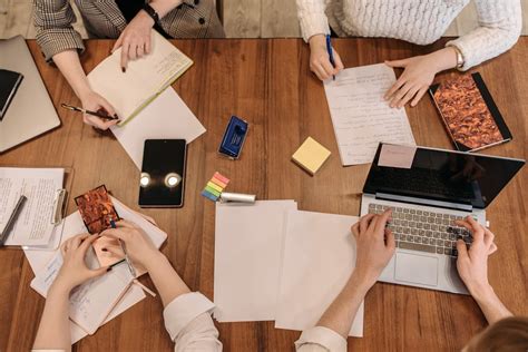 Be Busy Doing 的图像结果