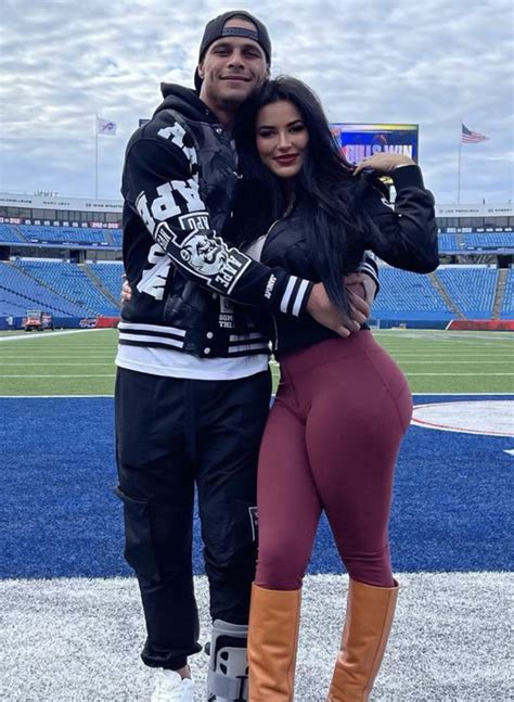 Rachel Bush shares sweet video tribute to Jordan Poyer