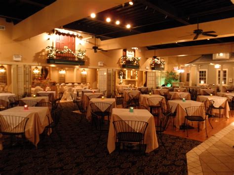 Our Rooms and Grounds — The Historic Old Bermuda Inn