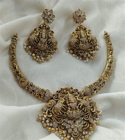 Home – Arya Collections