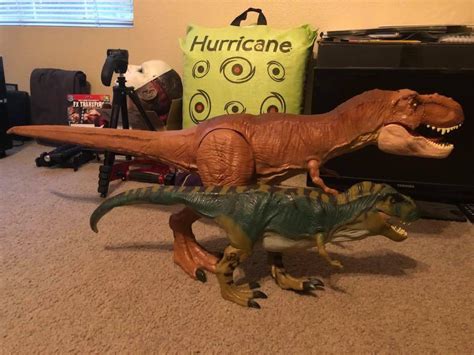 Super colossal t shop rex toy