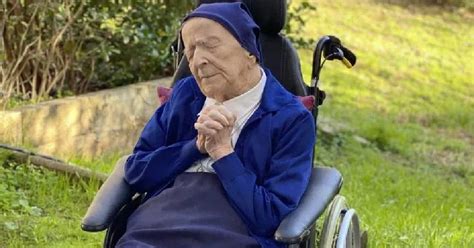World's oldest known person, French nun, dies at 118