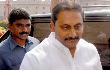 Hectic talks underway in Delhi as Cong mulls Telangana options - India ...