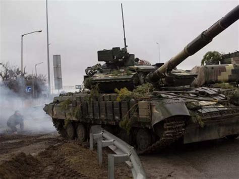 Russia Ukraine News Updates: Russian forces have opened fire in town ...