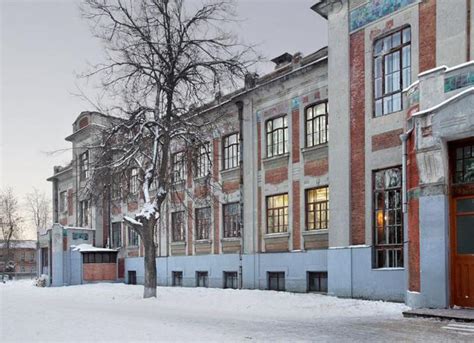 莫斯科，俄罗斯4月24日 2016年 新的城市学校在第23区Zelenograd 编辑类照片 - 图片 包括有 地区, 培训: 70624306