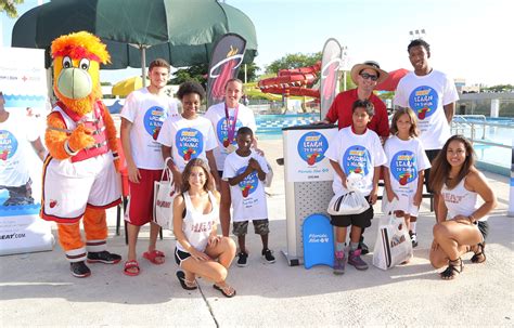 Johnson and Richardson surprise young swimmers at Bucky Dent Water Park ...