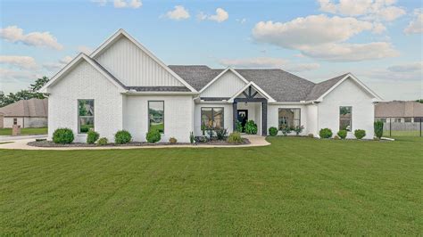 3604 Fieldstone Dr, Paragould, AR 72450 | Homes.com
