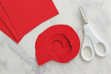 How to Make Rolled Paper Flowers 的图像结果