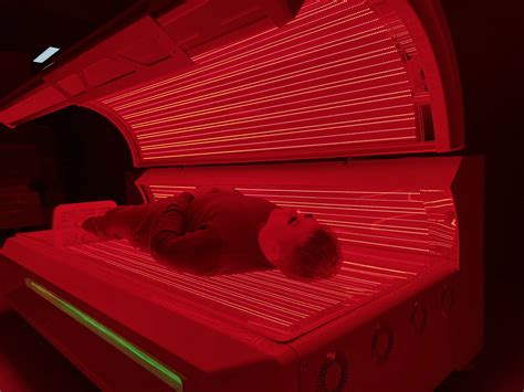 High Power 4 Wavelengths Red Light Therapy Machine 660nm 940nm Therapy Red Light Bed Red Light ...