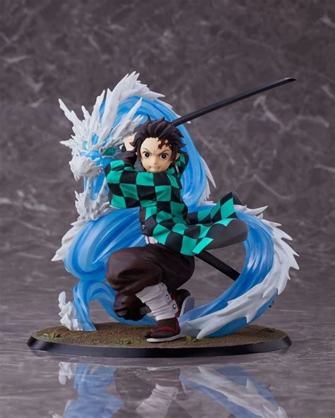 Aniplex Demon Slayer Tanjiro Kamado Deluxe Figure - Kimetsu India | Ubuy